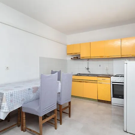 Ljuba Apartment