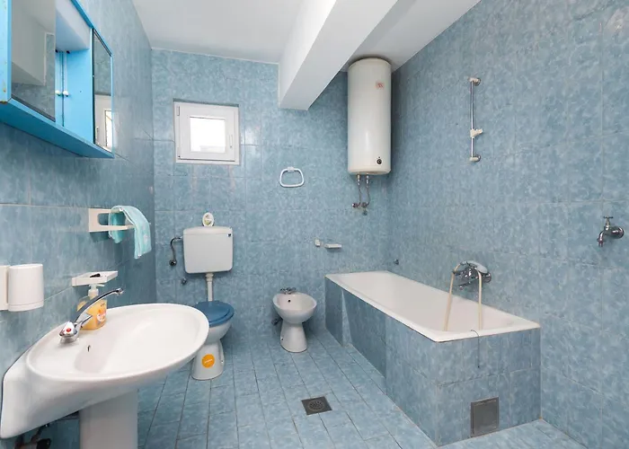 Ljuba Apartman Primosten