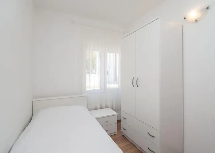 Apartman Ljuba *